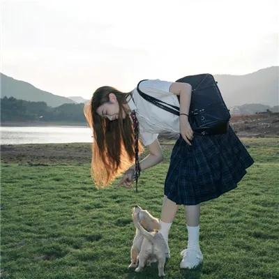 黄阿丽：小眼镜蛇